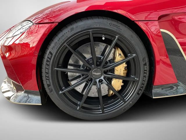 Aston Martin Vantage - Carbon Packs/Homelink/Livery