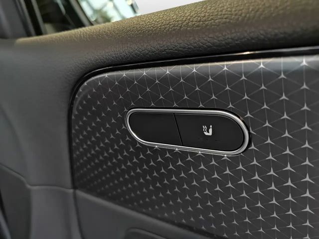 Mercedes-Benz B 180 Progressive Sedan