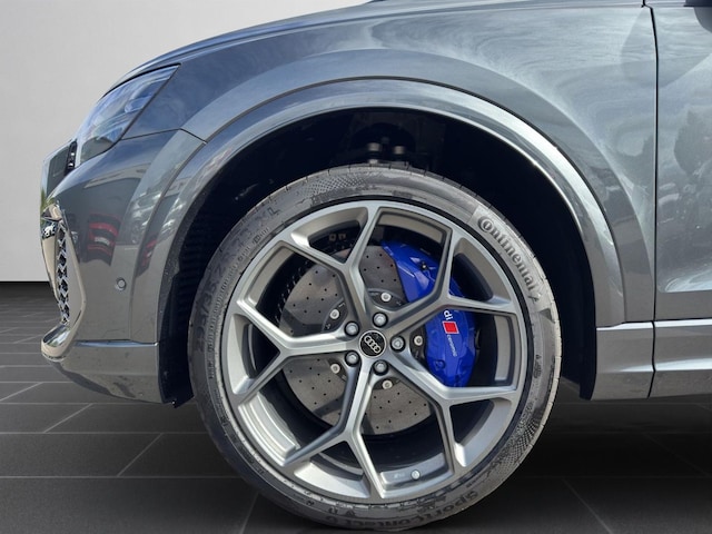 Audi RS Q8 Performance Quattro