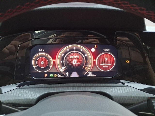 Volkswagen Golf 2.0 TSI DSG GTI