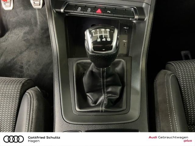 Audi Q3 35 TFSI S-Line