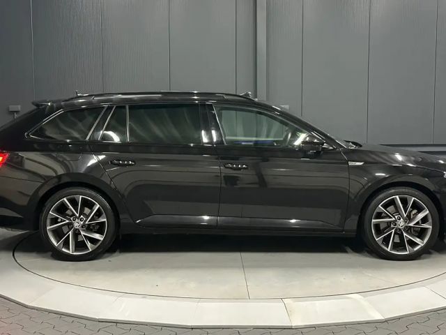 Skoda Superb 4x4 Combi Sportline
