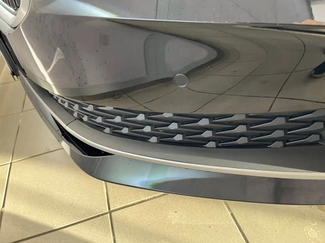 Skoda Superb 2.0 TDI 4x4 Combi Selection