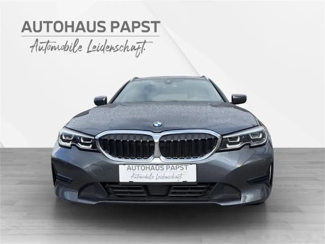 BMW 330 *** Hybrid *** Gesamt 292 PS *** NP 64.314 ***