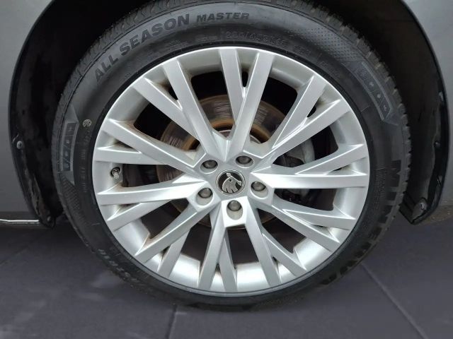 Skoda Superb C. Premium Ed. 2,0 TDI DSG
