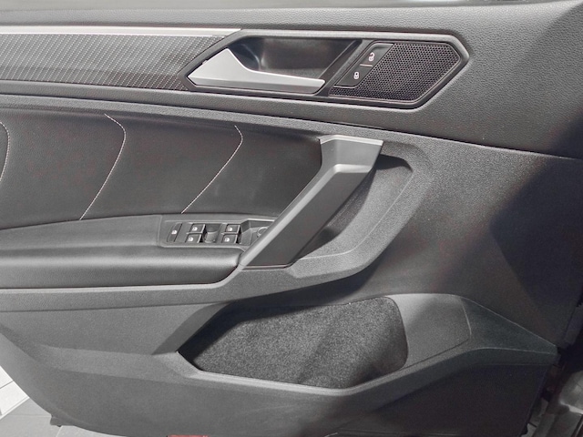 Volkswagen Tiguan 1.5 TSI DSG R-Line