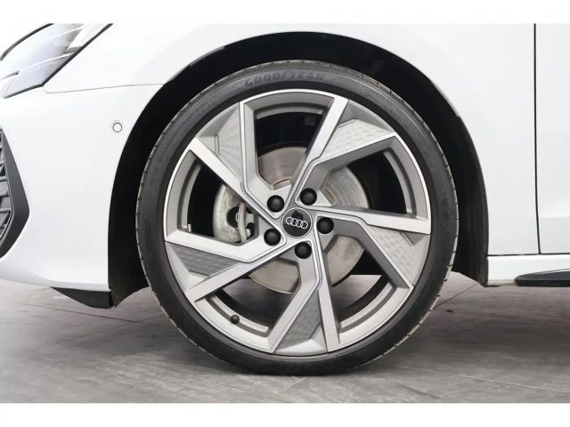 Audi A3 35 TFSI S-Line Sedan Sportback