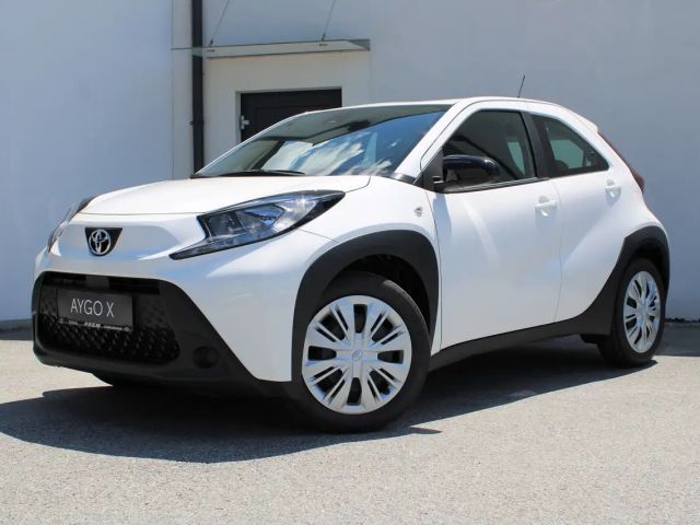 Toyota Aygo 1.0 VVT-i Hatchback Play