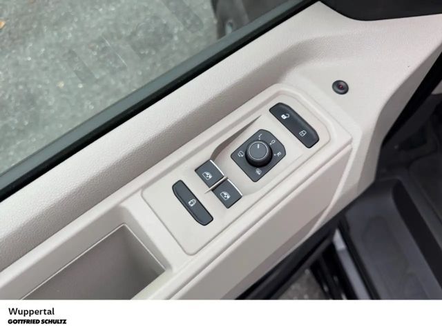 Volkswagen Multivan 2.0 TDI DSG Life T7