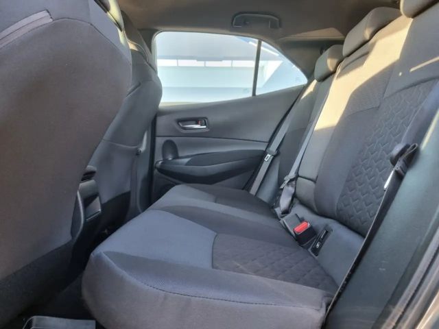 Toyota Corolla 5-deurs Active Hybride