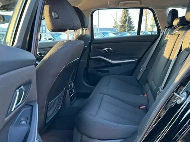 BMW 318 318i Touring