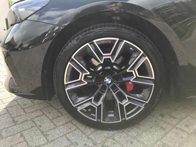 BMW 520 520d M-Sport xDrive