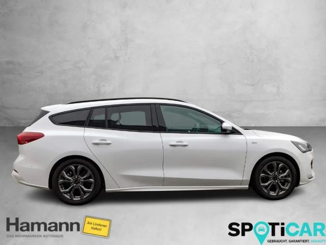 Ford Focus ST Line Wagon