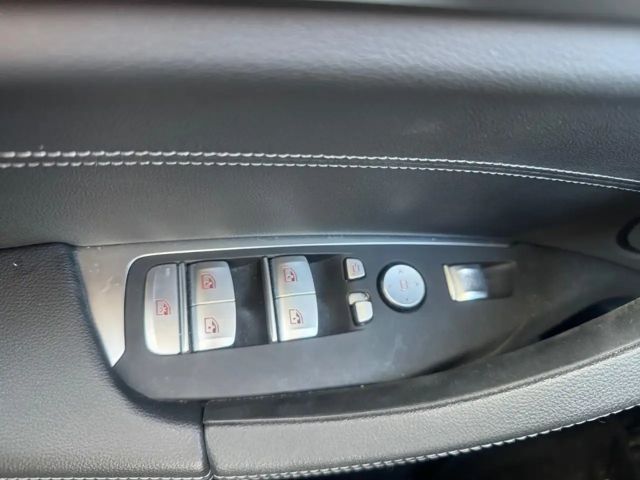 BMW X3 20dxA+LEDER+SPORTSITZ+PANO+LASER+HUD+ACC+HIFI