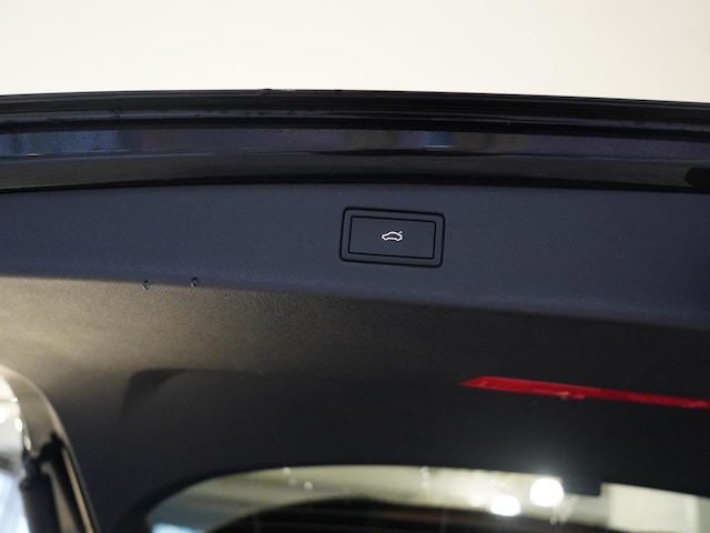 Volkswagen Tiguan 1.5 eTSI R-Line Style