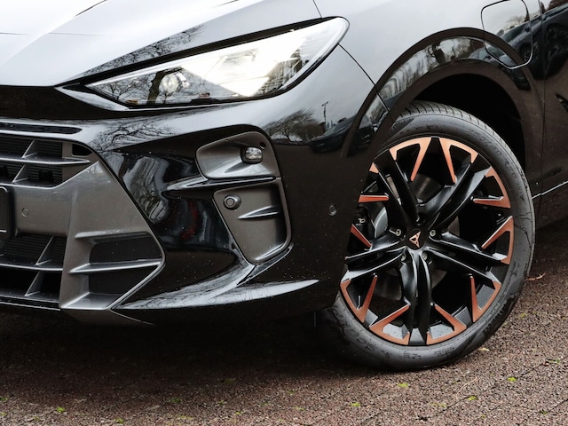 Cupra Terramar 1.5 e-Hybrid VZ