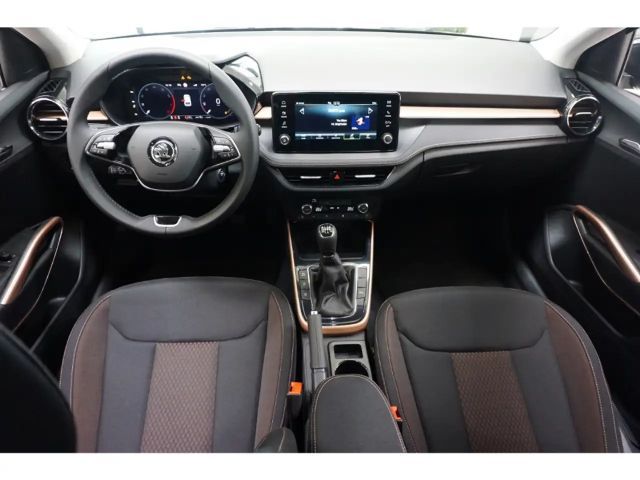 Skoda Fabia 1.0 TSI Drive Suite