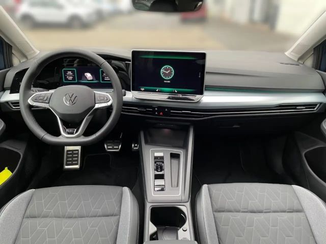 Volkswagen Golf 1.5 eTSI Golf VIII Plus