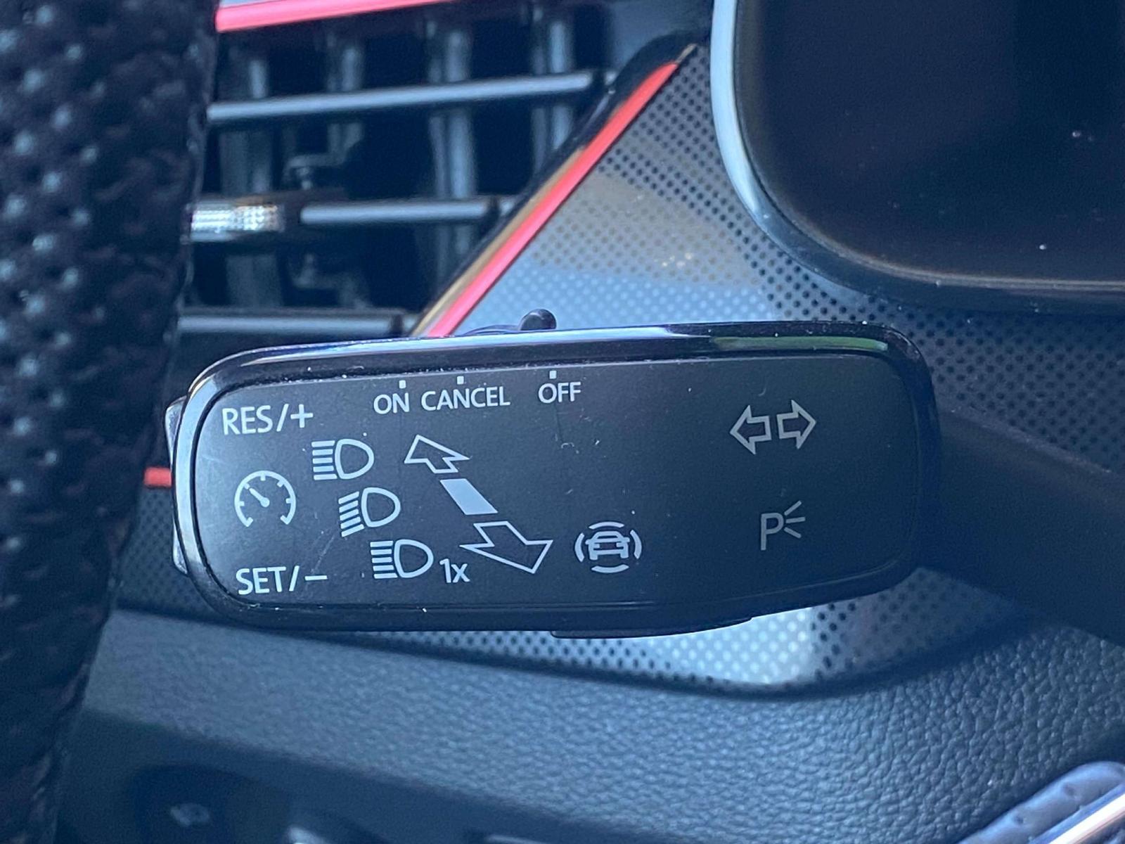 Skoda Scala LED, SmartLink