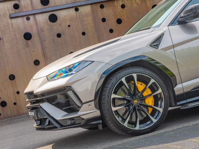 Lamborghini Urus S