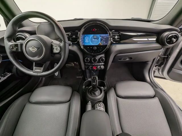 MINI Cooper Cabrio Cooper JCW Trim RFK DA 17'' Lhz DAB Navi