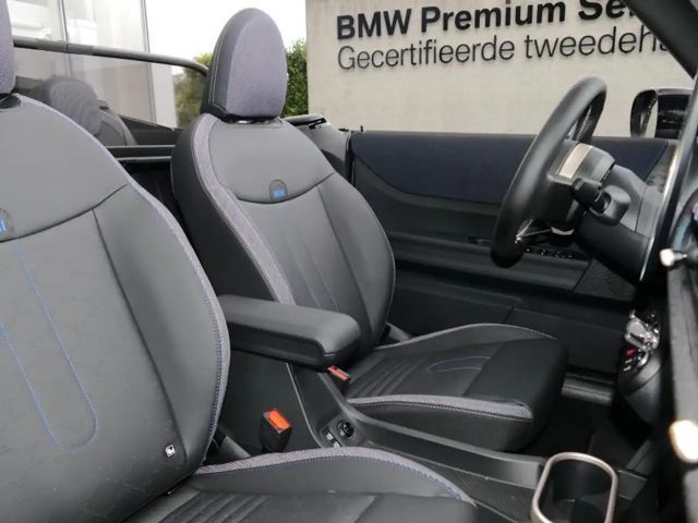 MINI Cooper Cabrio Classic Trim - Pack M