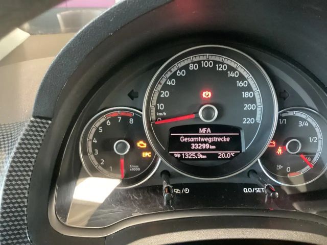 Volkswagen up! Move Move up!