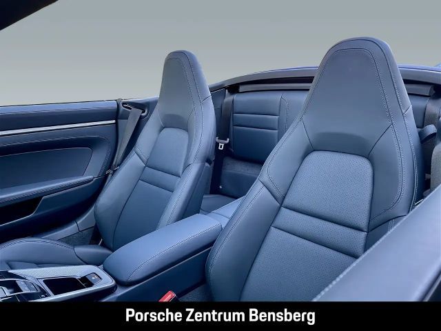 Porsche 992 Cabrio Carrera