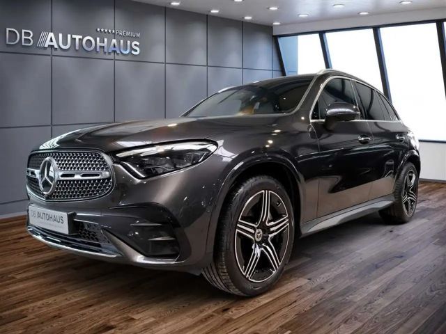 Mercedes-Benz GLC 300 4MATIC AMG Line