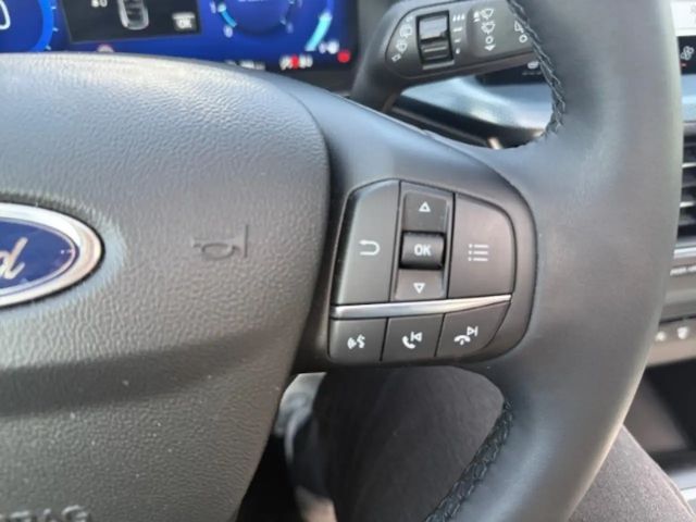 Ford Focus Active EcoBoost