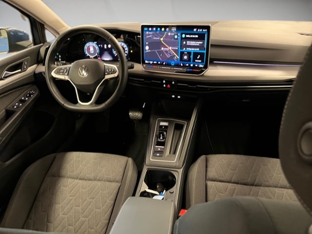 Volkswagen Golf 1.5 eTSI DSG Golf VIII Variant