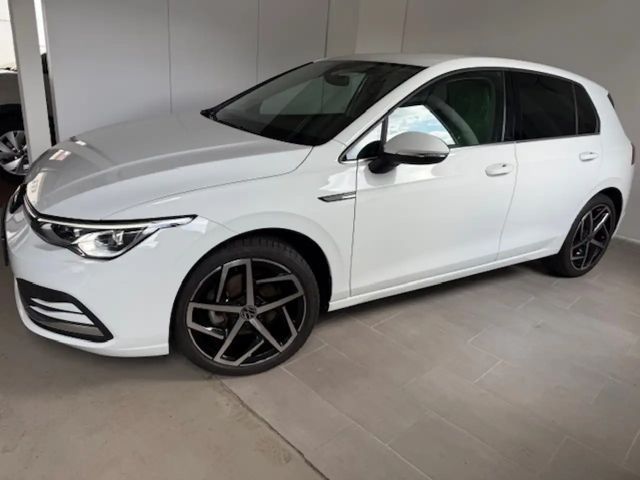 Volkswagen Golf 1.5 TSI Golf VIII Style