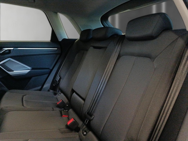 Audi Q3 35 TDI S-Tronic