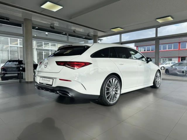 Mercedes-Benz CLA 200 AMG Line Shooting Brake