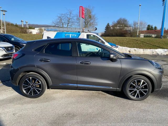 Ford Puma EcoBoost Titanium