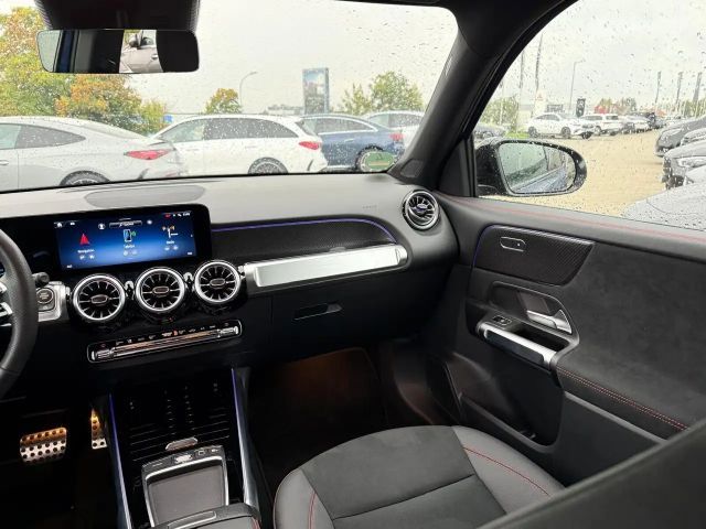 Mercedes-Benz GLB 200 AMG Line