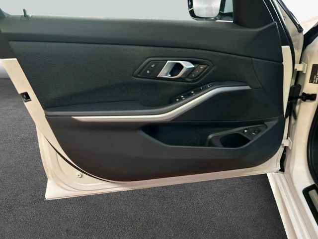 BMW 320 320e Touring xDrive