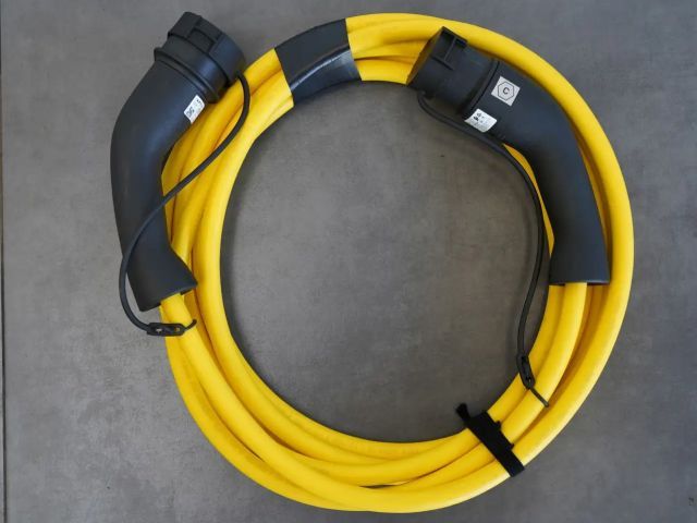 Fiat 500e 87KW/42kWh/DC-LADEN/CARPLAY/DAB/SOH