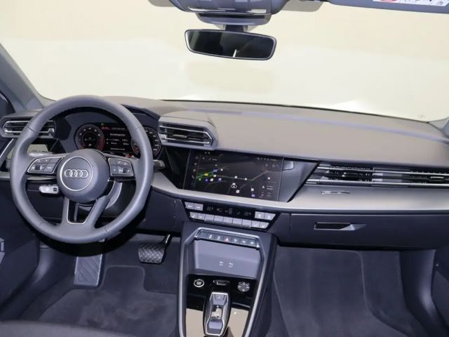 Audi A3 35 TFSI Sedan