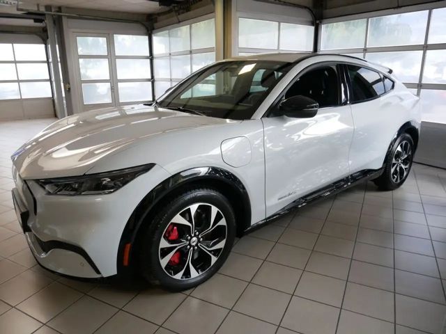 Ford Mustang Mach-E AWD