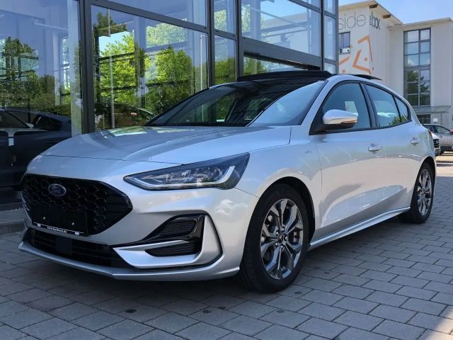 Ford Focus EcoBoost ST Line