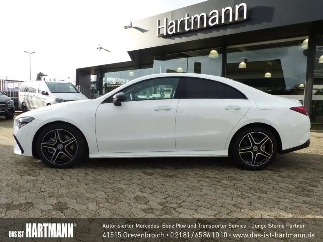 Mercedes-Benz CLA 200 AMG Line Coupé