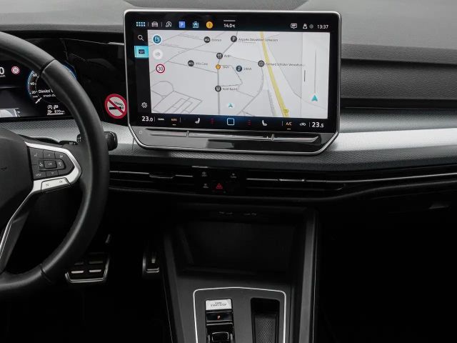 Volkswagen Golf 2.0 TDI DSG Life Variant