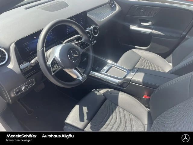 Mercedes-Benz B 180 Progressive