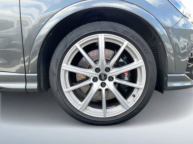 Audi RS Q3 Quattro