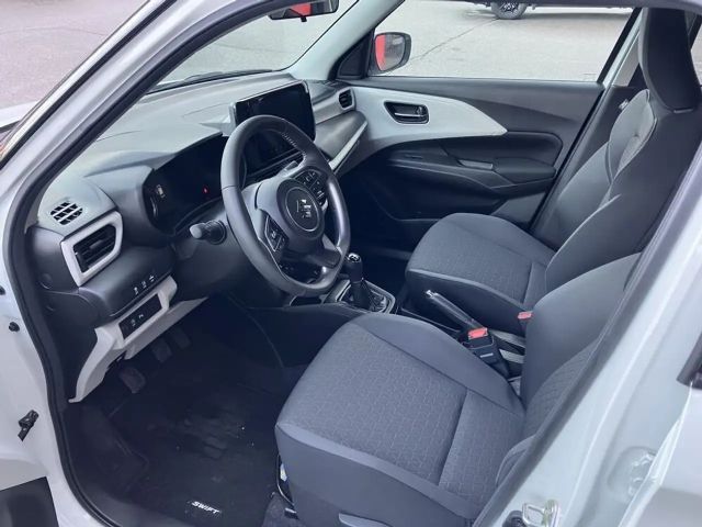 Suzuki Swift AllGrip Hybrid Shine