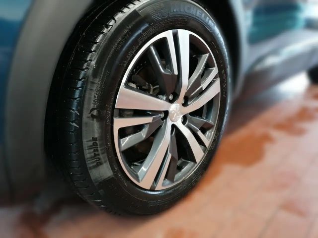 Peugeot 3008 Allure Pack EAT8 Hybrid