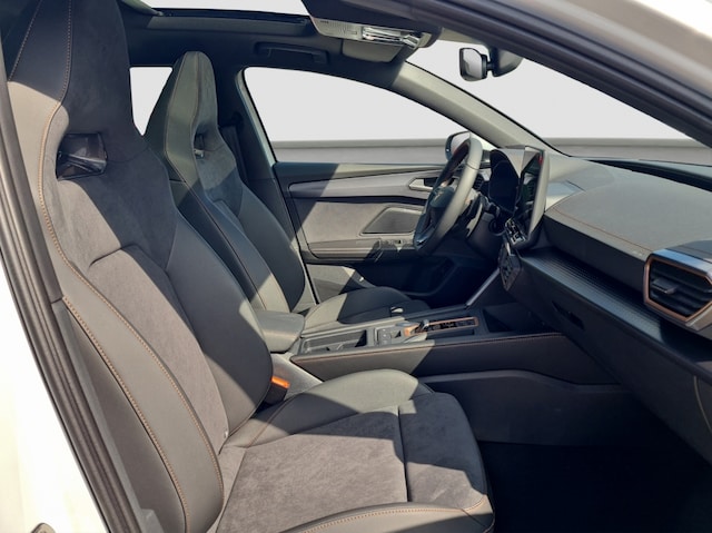 Cupra Leon DSG e-Hybrid