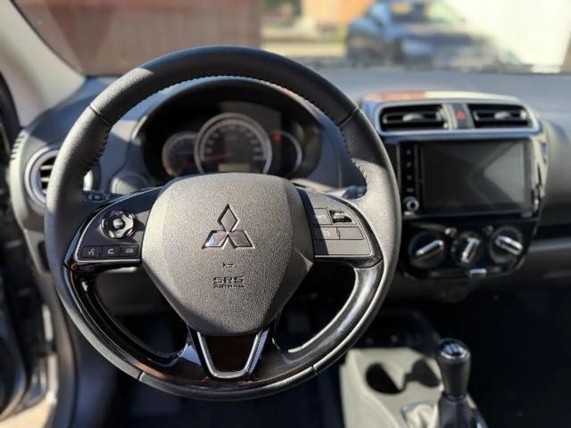 Mitsubishi Space Star Star