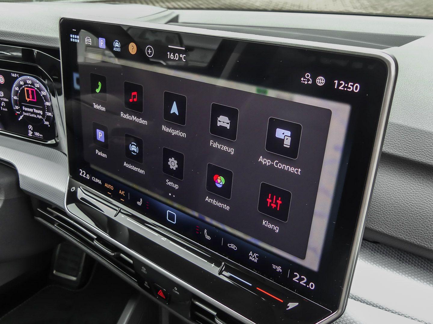 Volkswagen Golf 1.5 eTSI Life